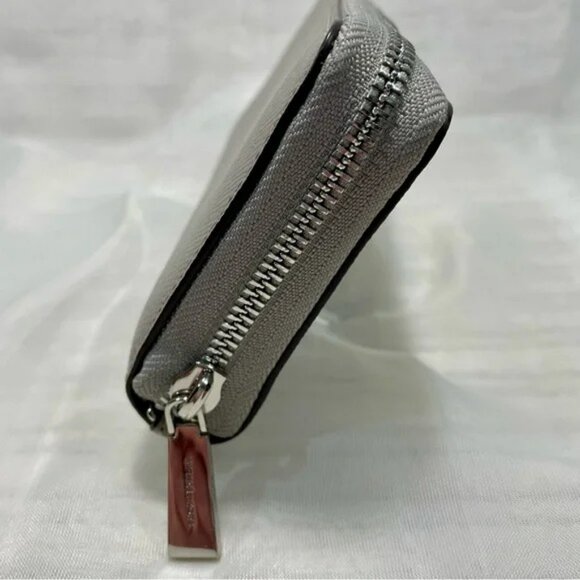 Nwot Michael Kors Large Wristlet Wallet - Picture 5 of 15